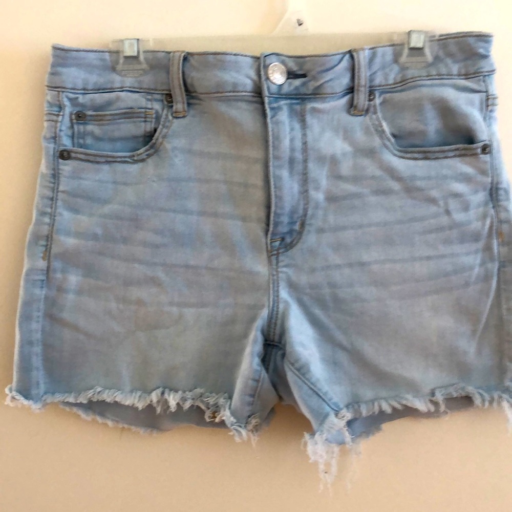 American Eagle women’s size 14 shorts